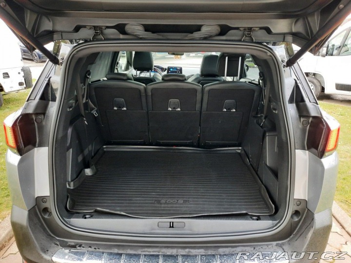 Peugeot 5008 GT 2.0 BHDi 180k EAT8 2019