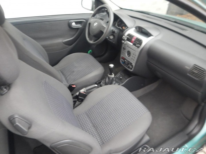 Opel Corsa 1.0i, KLIMA 2003