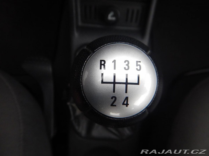 Opel Corsa 1.0i, KLIMA 2003