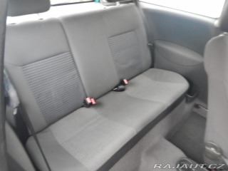 Opel Corsa 1.0i, KLIMA 2003