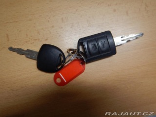 Opel Corsa 1.0i, KLIMA 2003
