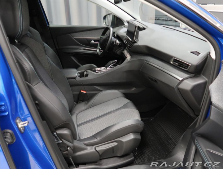 Peugeot 3008 1,2 i ALLURE PACK AUT 13 2022