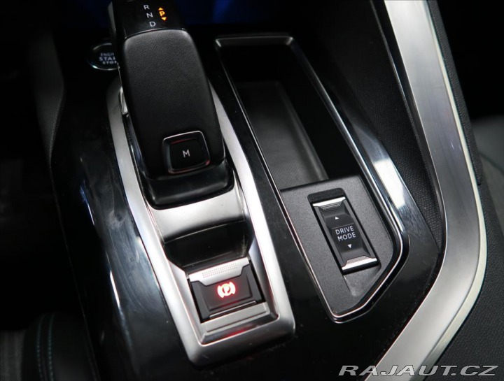 Peugeot 3008 1,2 i ALLURE PACK AUT 13 2022