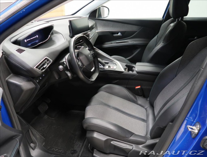 Peugeot 3008 1,2 i ALLURE PACK AUT 13 2022