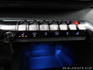 Peugeot 3008 1,2 i ALLURE PACK  AUT 13 2022