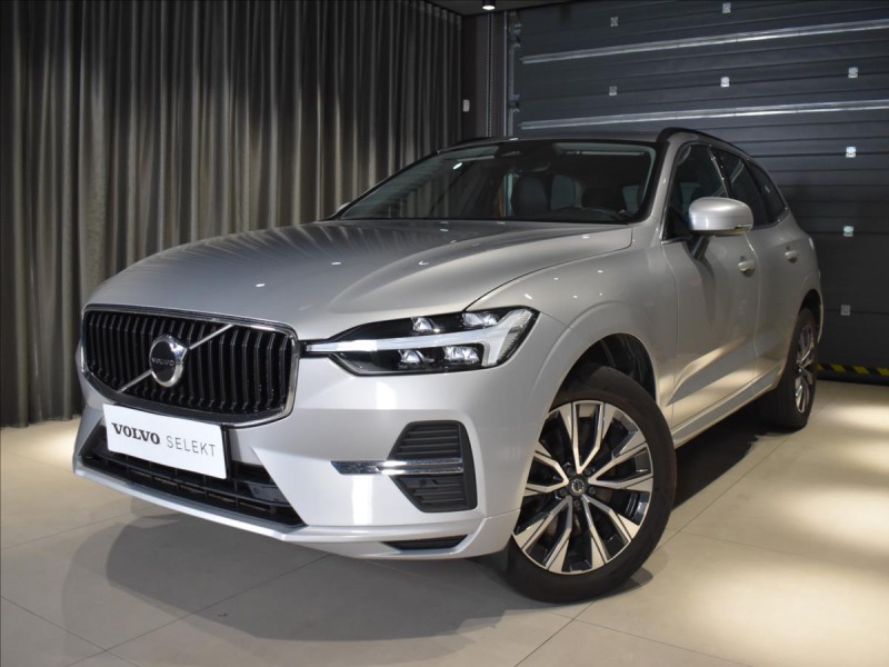 Volvo XC60 2,0 B4 AWD Core BLIS,Bezk