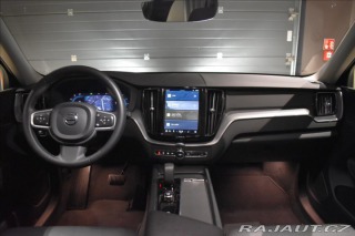 Volvo XC60 2,0 B4 AWD Core BLIS,Bezk 2022