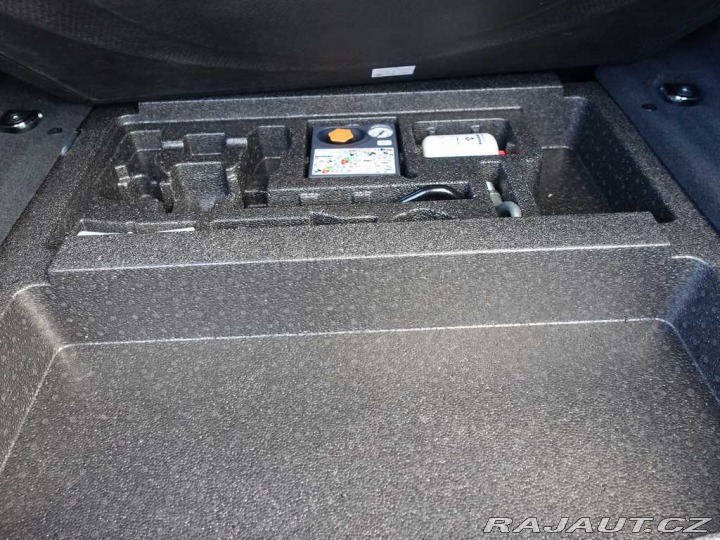 Land Rover Range Rover Evoque 2,0 S D165 aut.4x4 2026