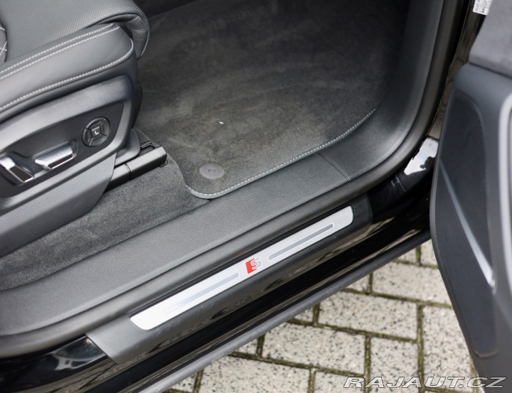Audi Q8 60 TFSIe Quattro *Matrix 2024