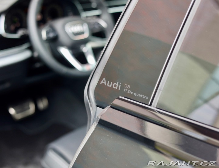 Audi Q8 60 TFSIe Quattro *Matrix 2024