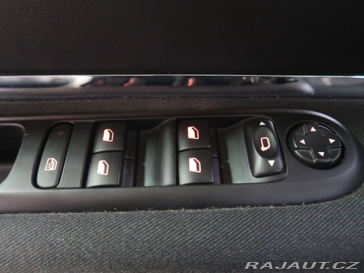 Peugeot 5008 1.6HDi,CZ,1Maj,Manuál 2016