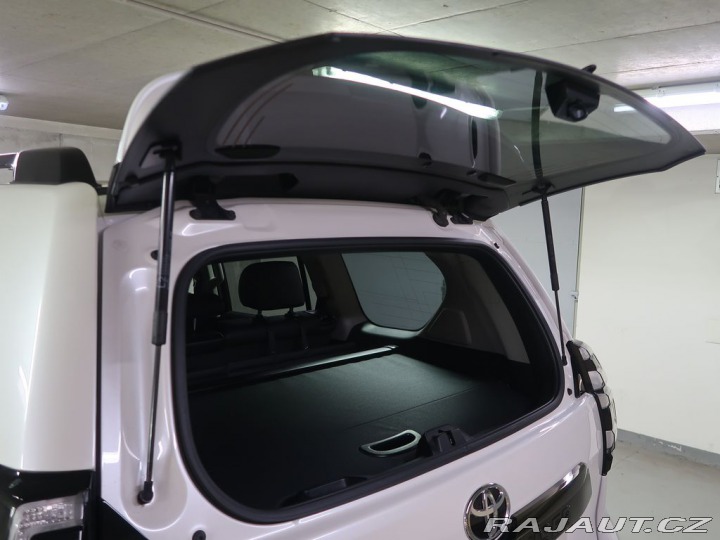 Toyota Land Cruiser 2.8D4D,CZ,Executiv,4x4,AT 2022