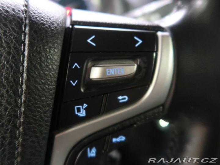 Toyota Land Cruiser 2.8D4D,CZ,Executiv,4x4,AT 2022