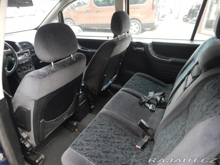 Opel Zafira 1.8 i 92 kw 7 míst 2001