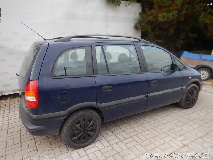 Opel Zafira 1.8 i 92 kw 7 míst 2001