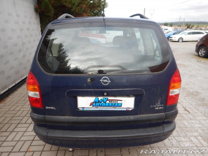 Opel Zafira 1.8 i 92 kw 7 míst 2001