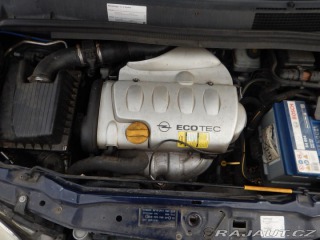 Opel Zafira 1.8 i 92 kw 7 míst 2001