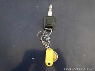 Opel Zafira 1.8 i 92 kw 7 míst 2001