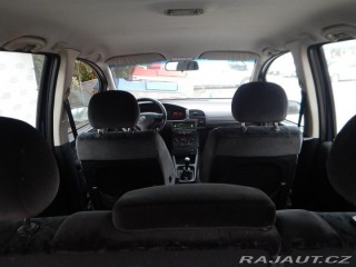 Opel Zafira 1.8 i 92 kw 7 míst 2001