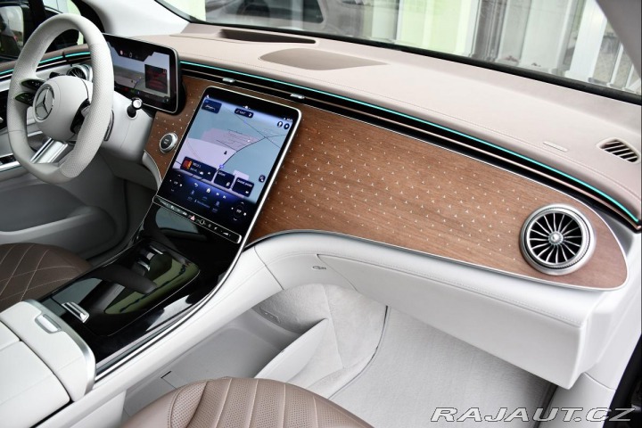 Mercedes-Benz EQE 350+SUV ZÁRUKA PANO REZER 2023