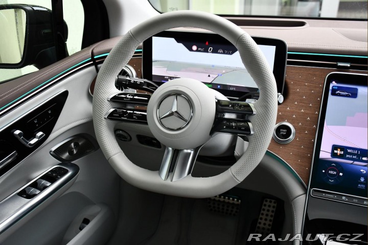 Mercedes-Benz EQE 350+SUV ZÁRUKA PANO VZDUC 2023