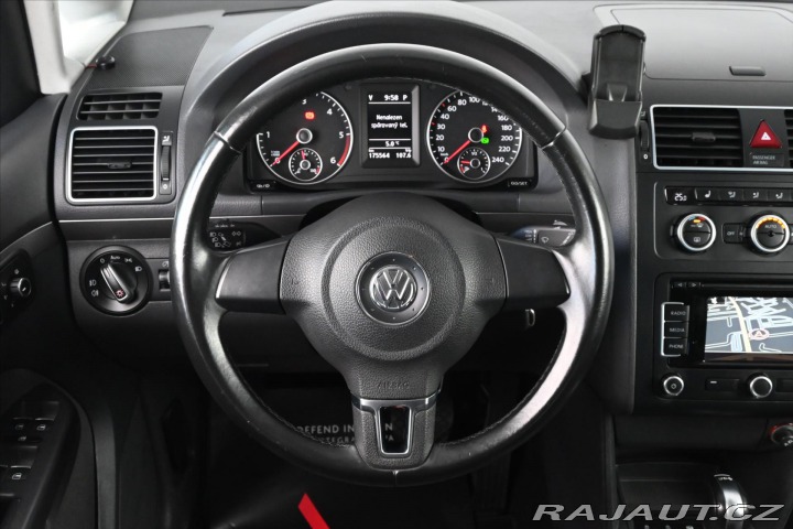 Volkswagen Touran 1,6 TDi 77kW DSG Comfortl 2012