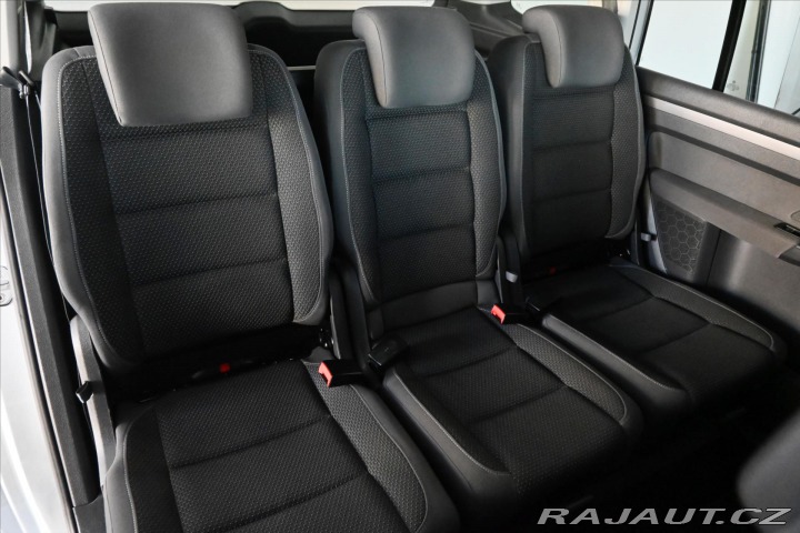 Volkswagen Touran 1,6 TDi 77kW DSG Comfortl 2012