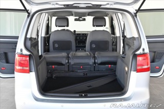 Volkswagen Touran 1,6 TDi 77kW DSG Comfortl 2012