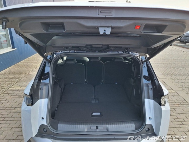 Peugeot 5008 GT Hybrid 136 e-DCS6 2025