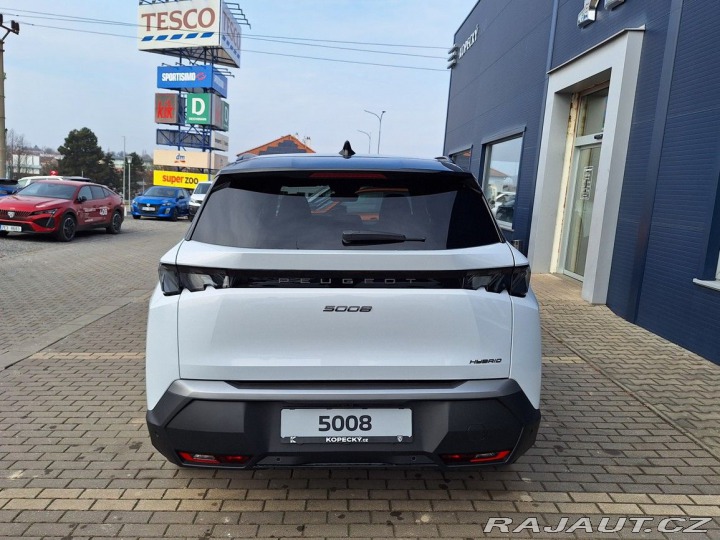 Peugeot 5008 GT Hybrid 136 e-DCS6 2025
