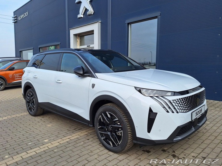 Peugeot 5008 GT Hybrid 136 e-DCS6 2025