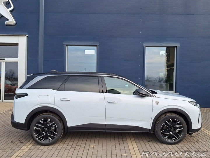 Peugeot 5008 GT Hybrid 136 e-DCS6 2025