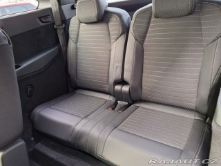 Peugeot 5008 GT Hybrid 136 e-DCS6 2025