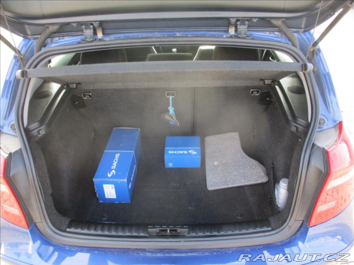 BMW 1 2,0 123d 150kw GPS 2008