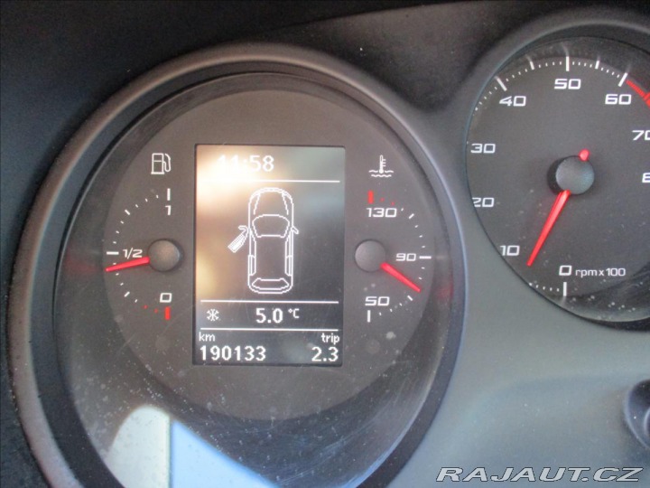 Seat Leon 1,4 MPi 63kw KLIMA euro5 2012