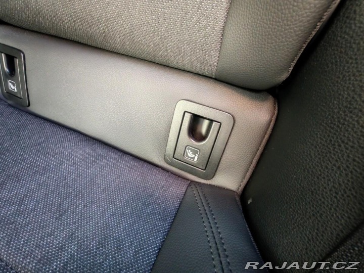 Toyota Corolla Style Touring Sports 2023