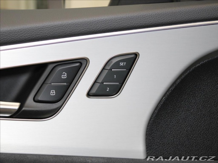 Audi Q8 3,0 55 TFSi S-Line 16tkm. 2023