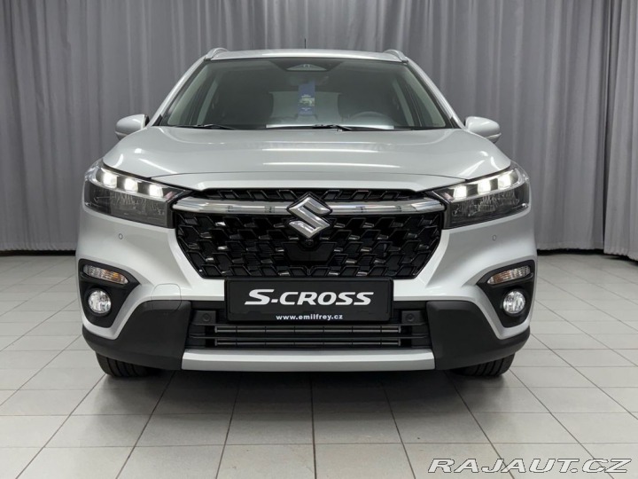 Suzuki S-Cross 1,4 Elegance4x4-vůz ve vý 2025