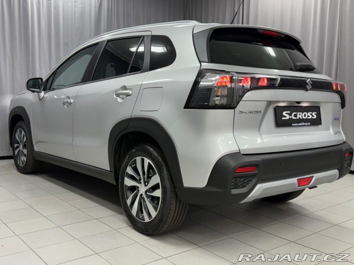 Suzuki S-Cross 1,4 Elegance4x4-vůz ve vý 2025