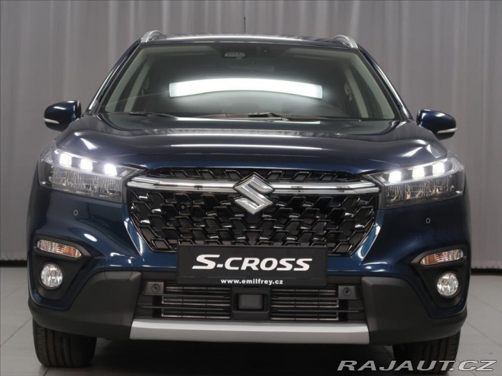 Suzuki S-Cross 1,4 Premium 4x4-vůz ve vý 2025