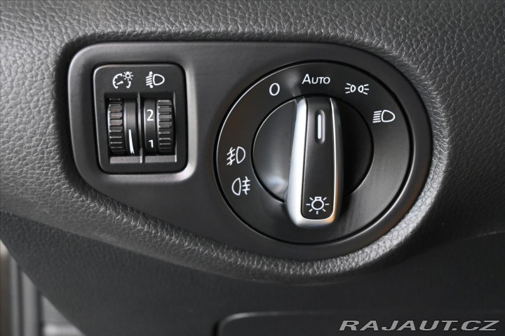 Volkswagen Sharan 2,0 TDi 110kW Comfortline 2020