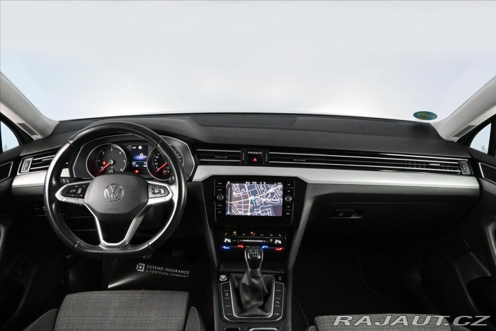 Volkswagen Passat 2,0 TDi 110kW Business Zá 2021