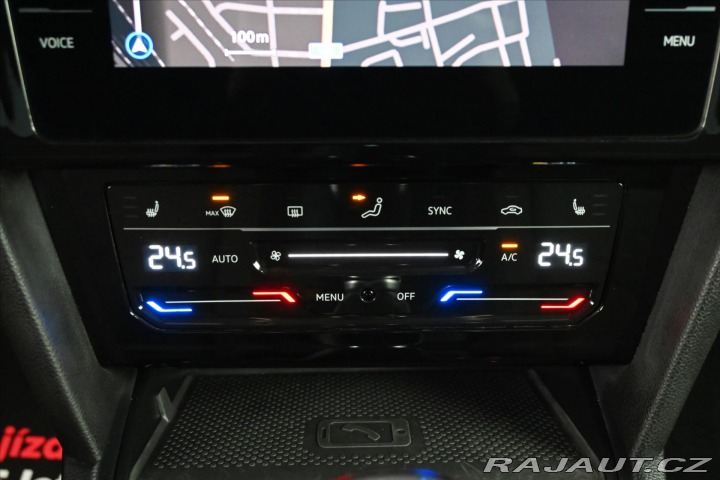 Volkswagen Passat 2,0 TDi 110kW Business Zá 2021