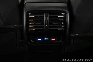 Volkswagen Passat 2,0 TDi 110kW Business Zá 2021