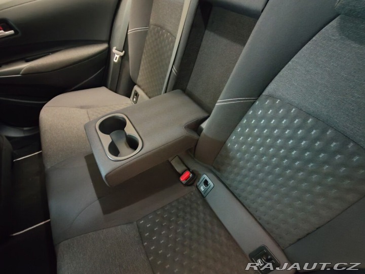 Toyota Corolla 2.0 HYBRID 2023