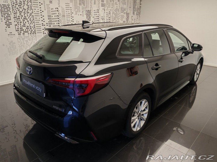 Toyota Corolla 2.0 HYBRID 2023