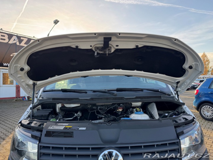 Volkswagen Transporter 2,0 TDI 110 KW LONG 6 MÍS 2017