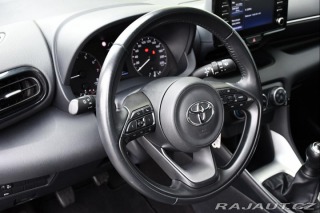Toyota Yaris 1.0VVT-i CARPLAY KAMERA 2021