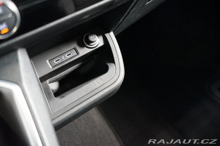 Volkswagen Multivan TDI 110kW 4X4 ACC LED Kam 2020