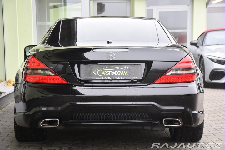Mercedes-Benz SL 550 5.5 V8 285kW AMG H/K 2009
